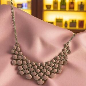 Signed Jane Stone Elegant Pink Statement Openwork Scalloped Bib Necklace